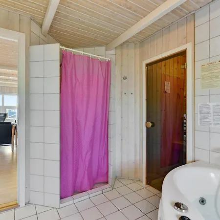 Holiday home Beautiful In With Wifi